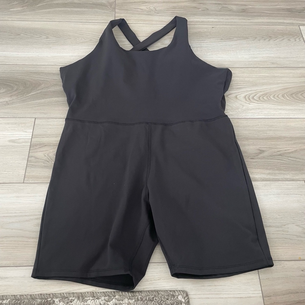 NWOT Laundry By Shelli Segal‎ Black Sleeveless Shorts Onesie Romper Size XL